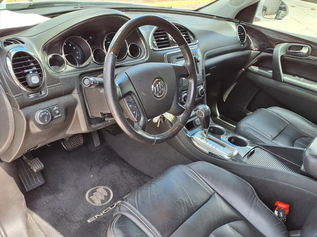 Used 2017 Buick Enclave Leather w/ Trailering Package FWD image 12