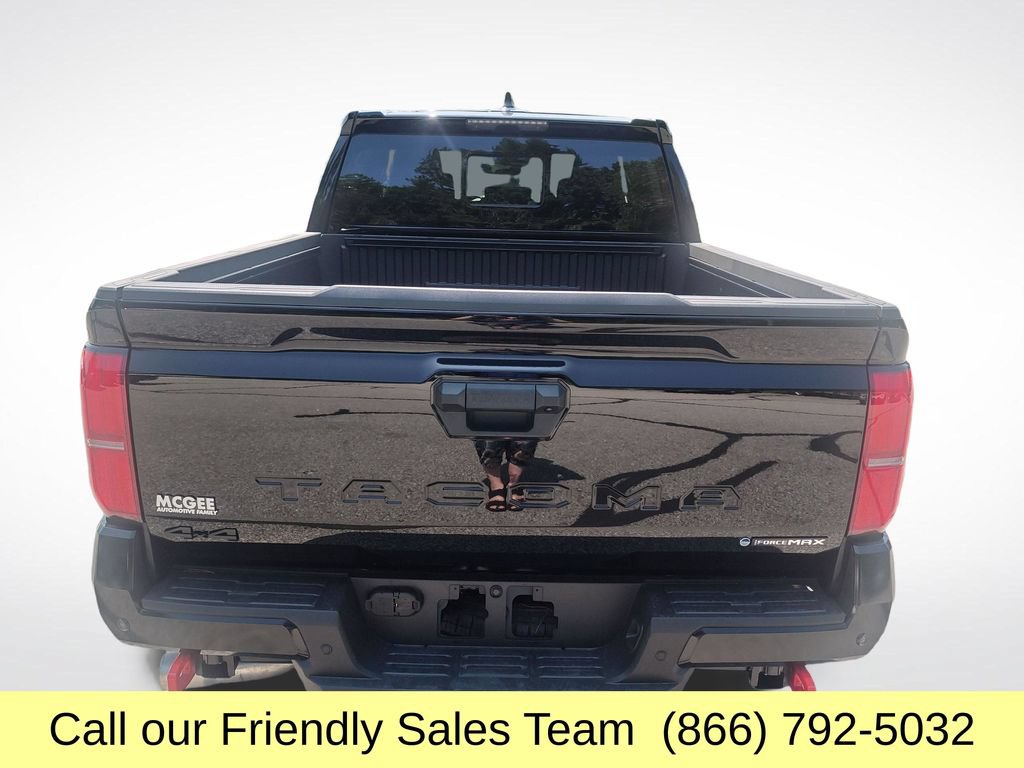 New 2026 Toyota Tacoma TRD Off-Road w/ TRD Off Road Upgrade Package AWD/4WD image 4
