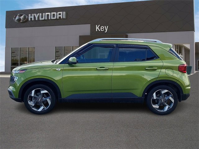 Certified 2024 Hyundai Venue SEL image 5