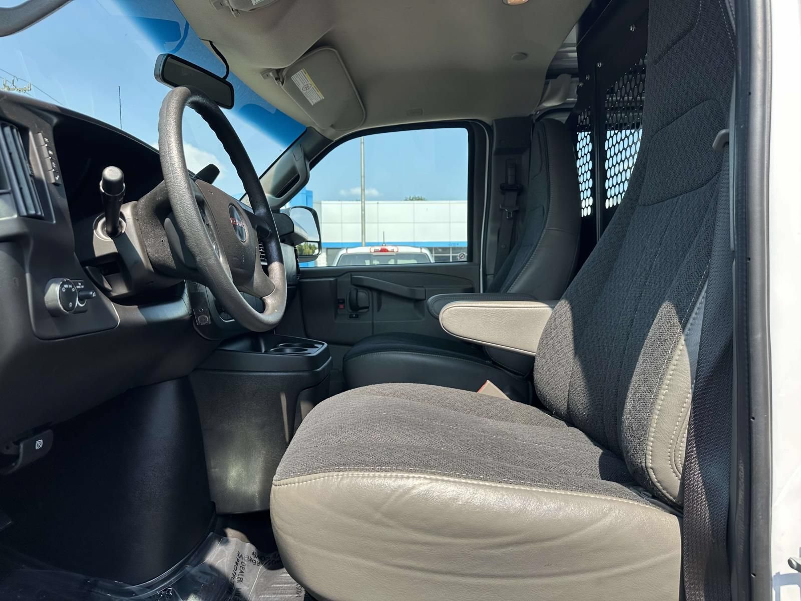 Certified 2025 GMC Savana 2500 w/ Driver Convenience Package RWD image 23
