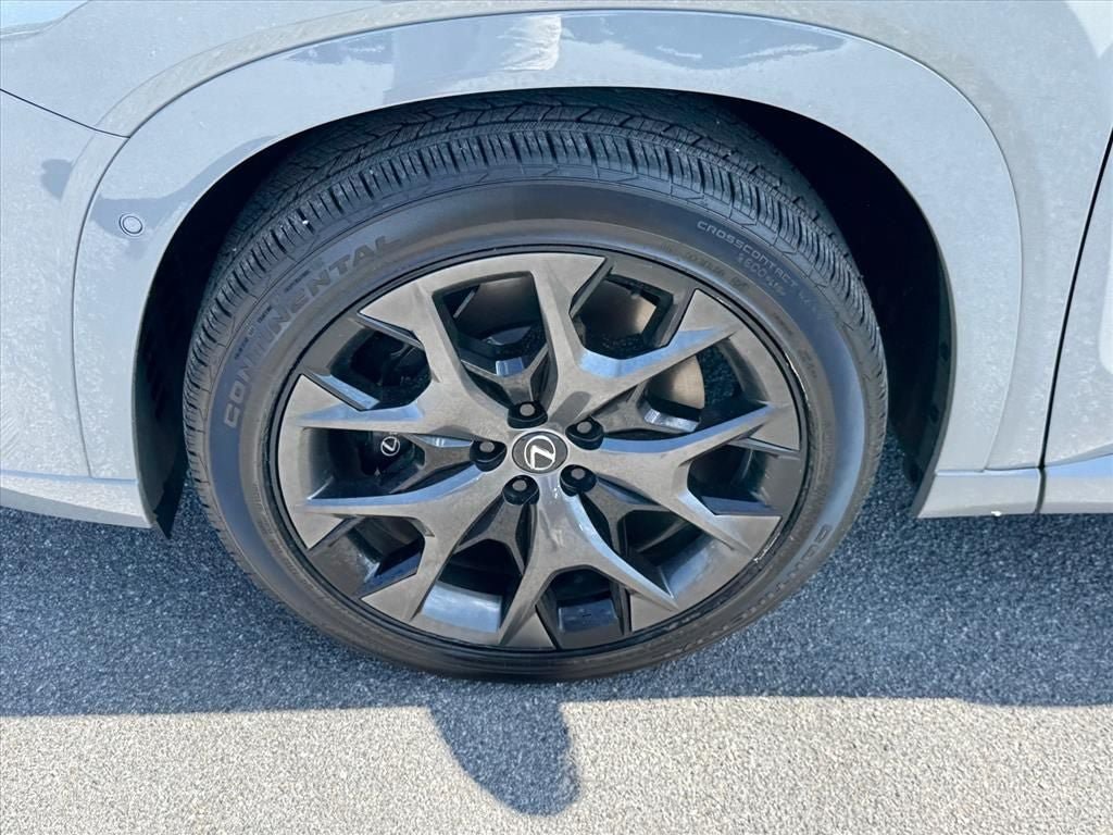 Used 2024 Lexus TX 500h AWD w/ Technology Package image 13