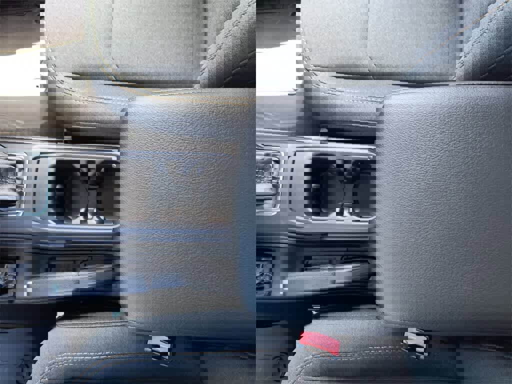 New 2025 Jeep Gladiator Sport image 21