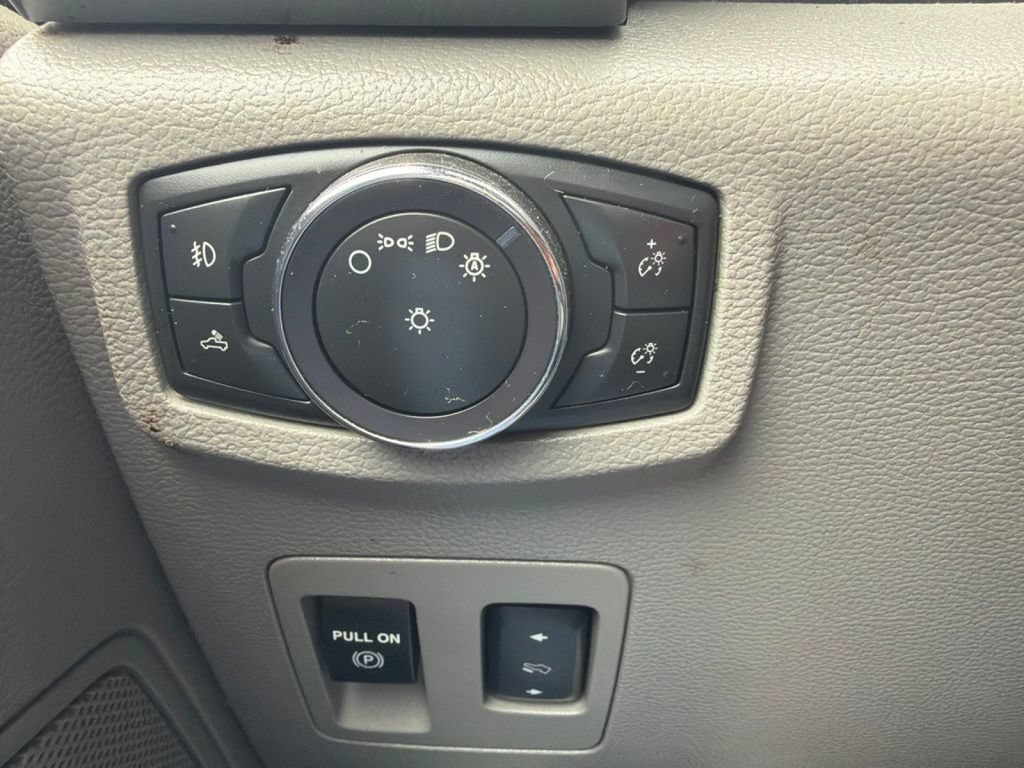 Used 2019 Ford F150 XLT w/ Equipment Group 302A Luxury AWD/4WD image 27