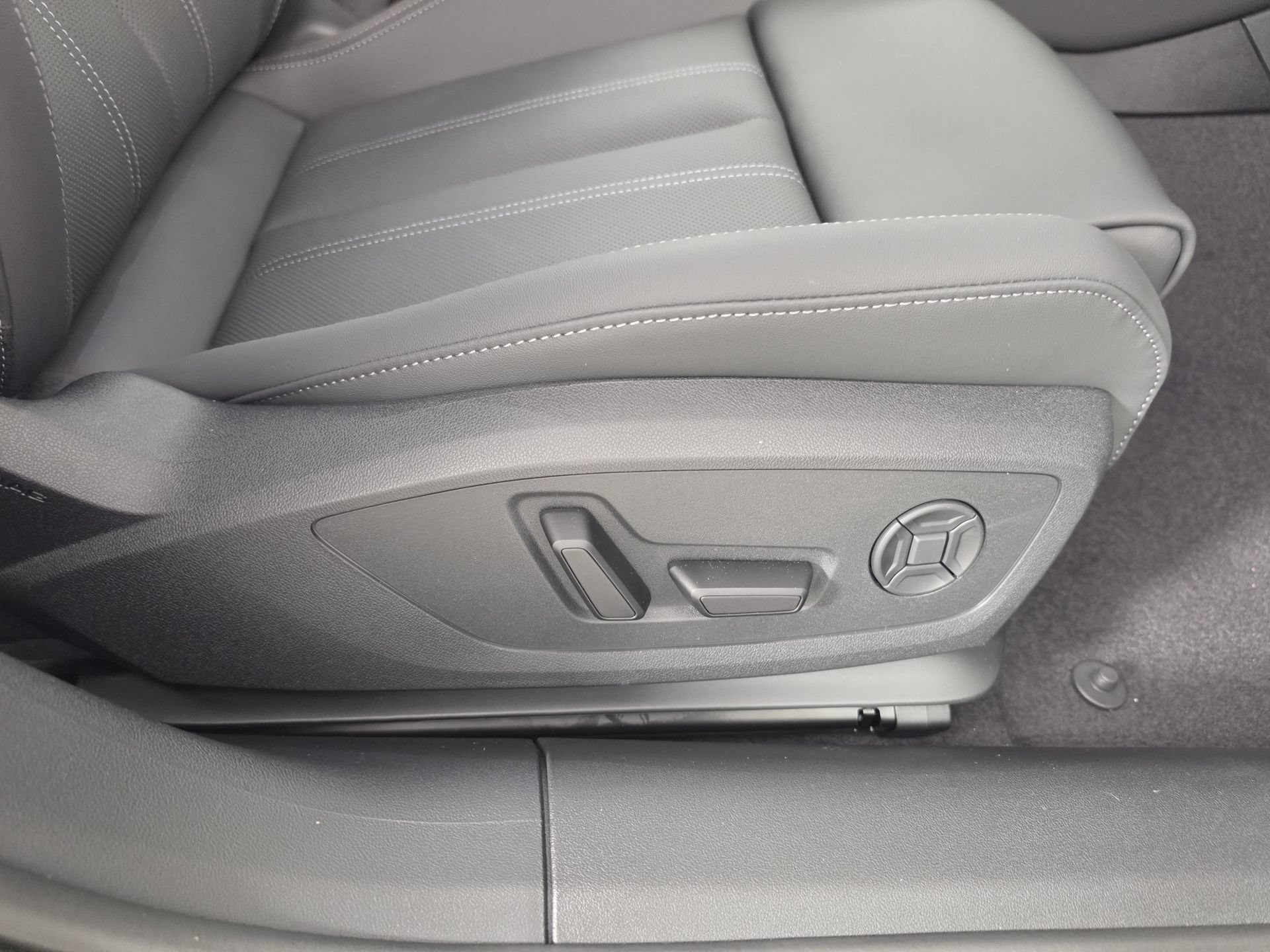 New 2026 Audi A5 2.0T Premium Plus AWD/4WD image 41