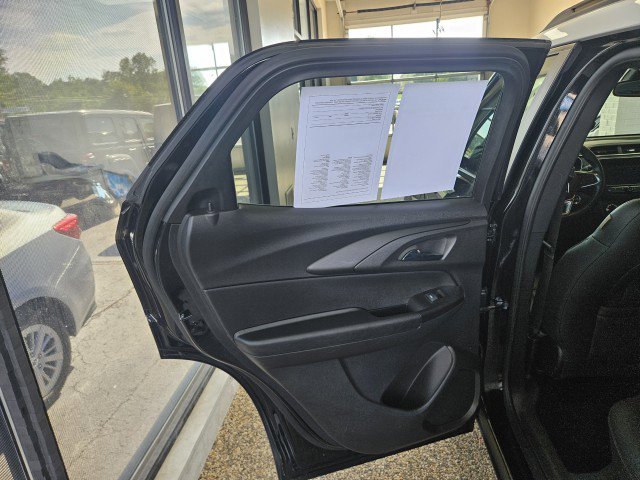 Used 2022 Chevrolet TrailBlazer ACTIV w/ Technology Package AWD/4WD image 15