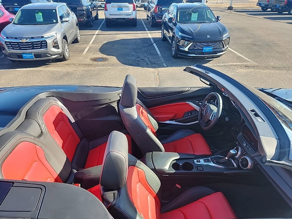 Used 2017 Chevrolet Camaro LT image 14