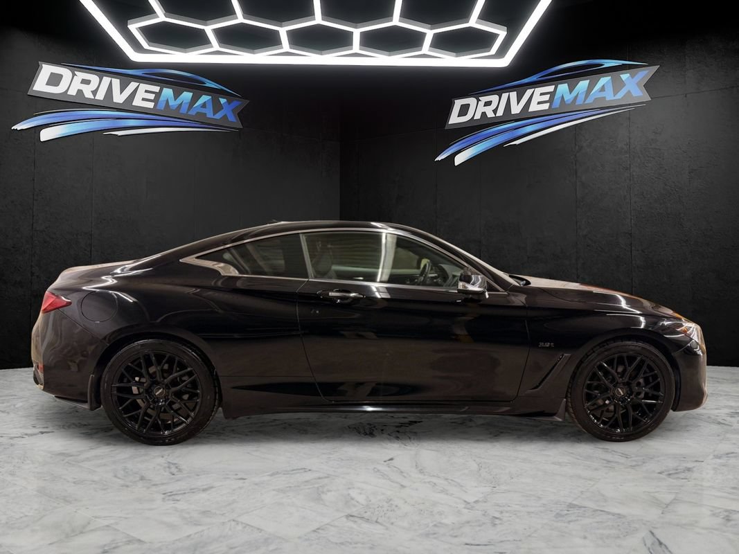 Used 2017 INFINITI Q60 3.0t AWD/4WD image 4