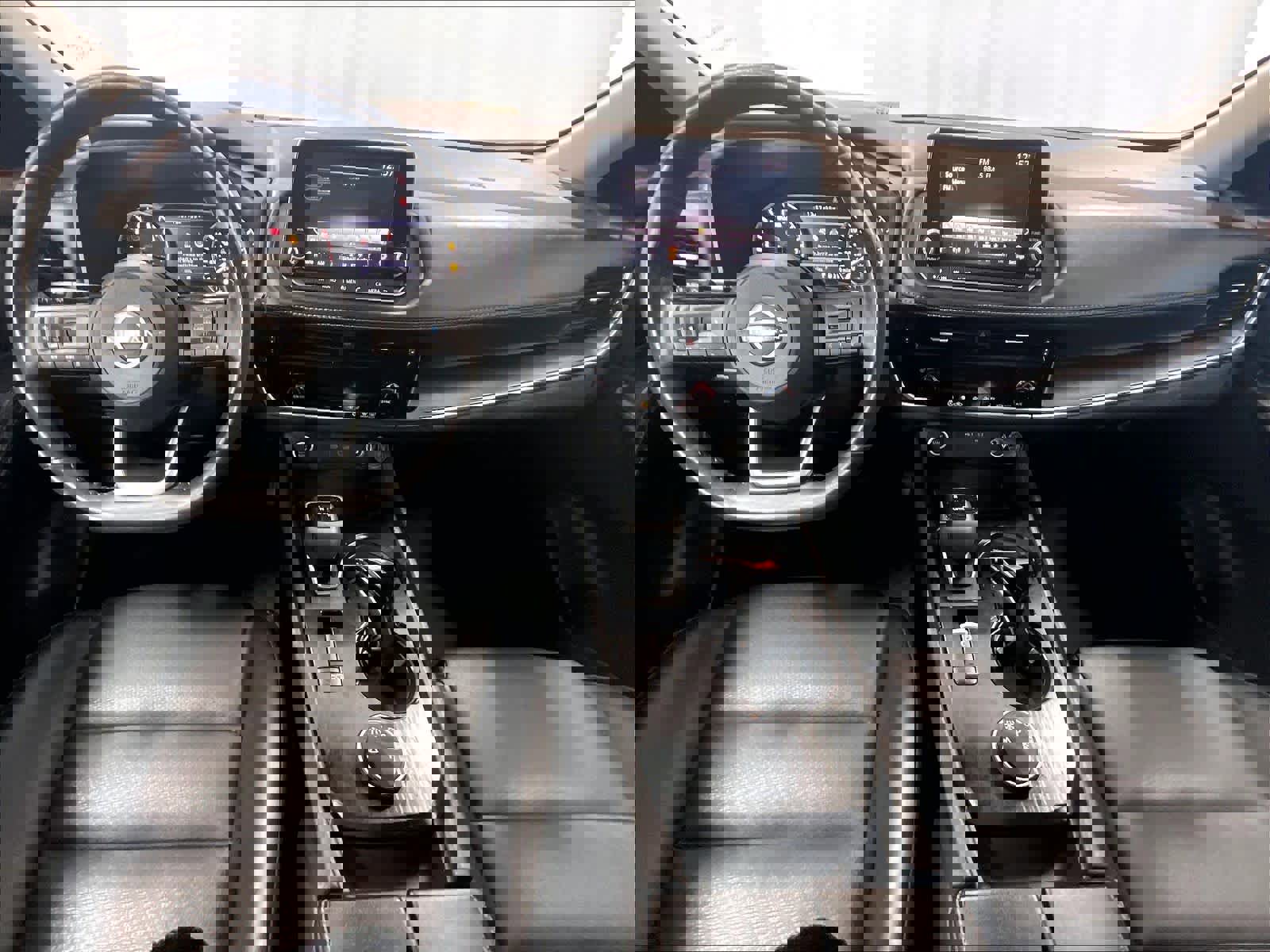 Certified 2023 Nissan Rogue SV w/ SV Premium Package image 21