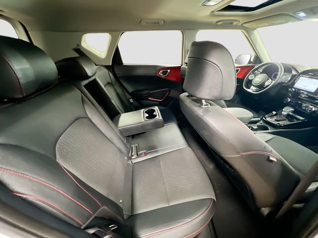 Used 2023 Kia Soul GT-Line image 26
