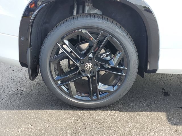 New 2026 Volkswagen Tiguan SE R-Line AWD/4WD image 5