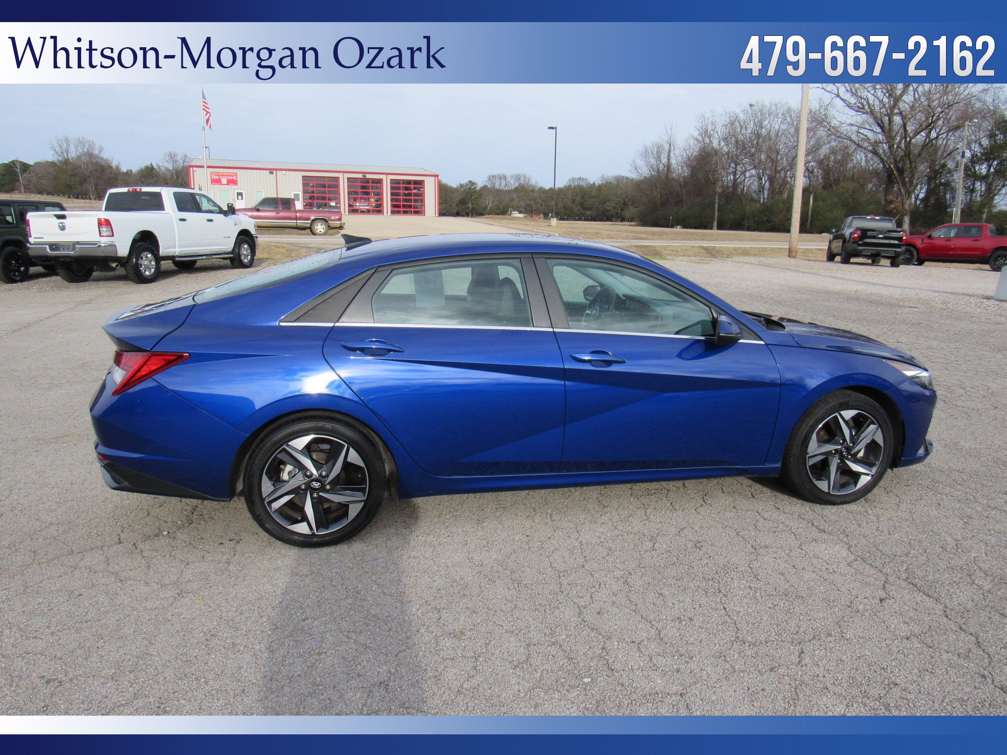 Used 2023 Hyundai Elantra Limited w/ Preferred Accessory Package image 14