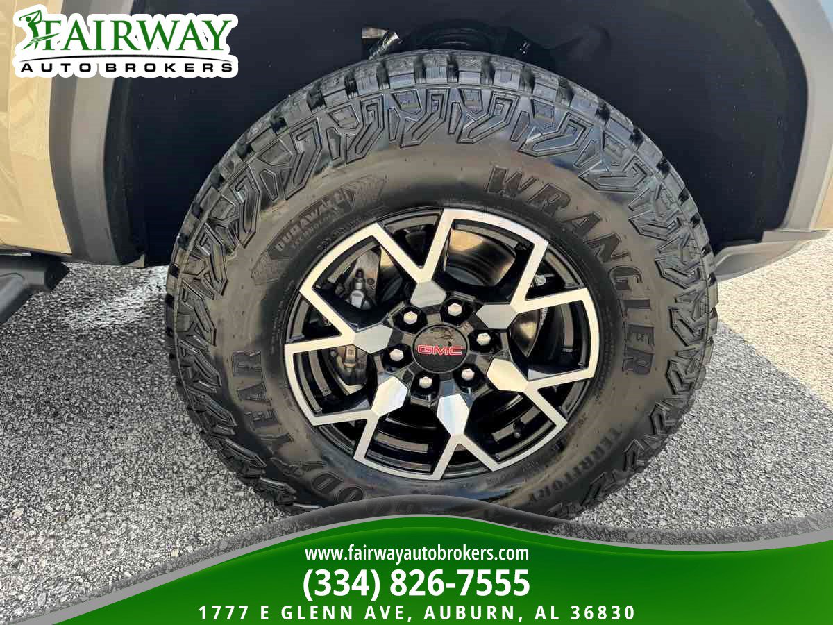 Used 2023 GMC Canyon AT4X AWD/4WD image 35