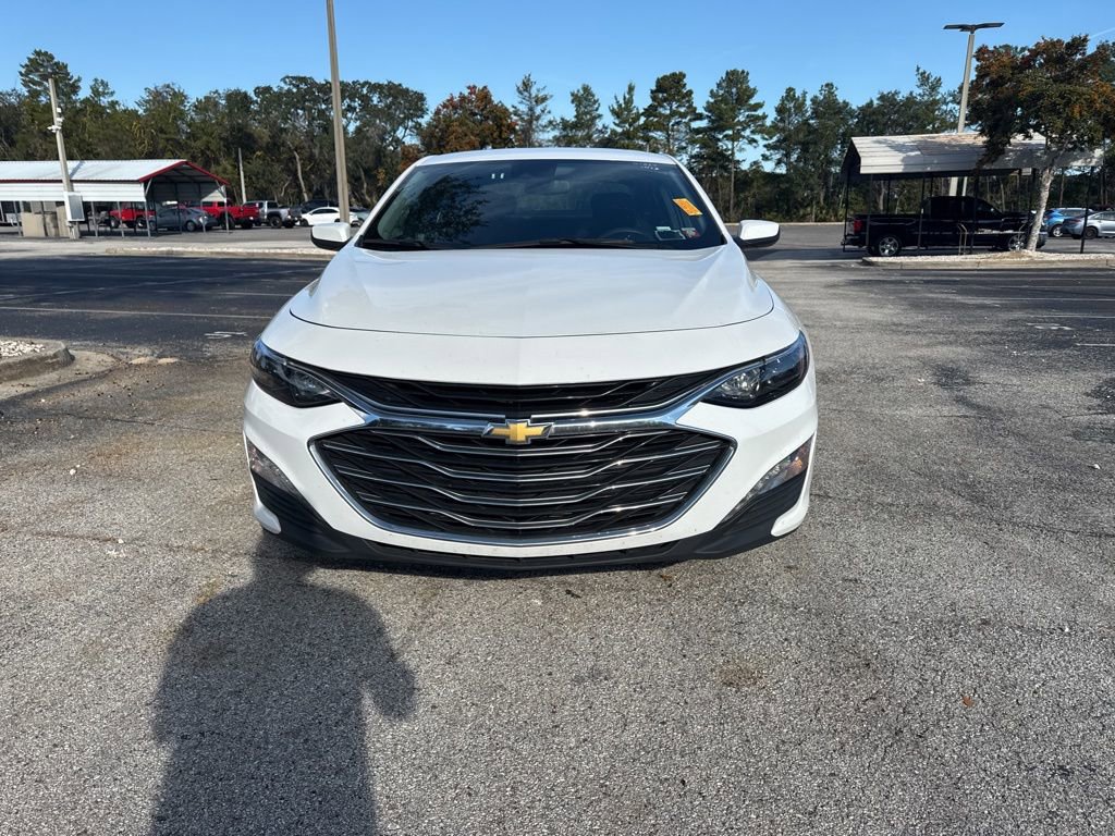 Used 2023 Chevrolet Malibu LT image 2