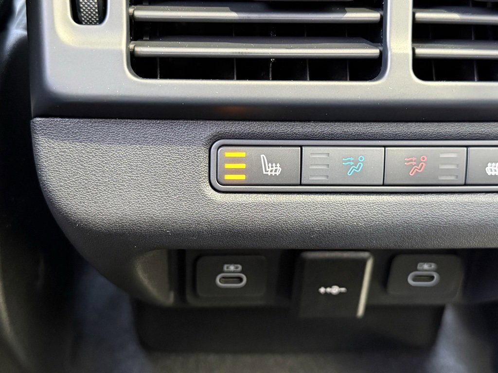 New 2026 Land Rover Range Rover Evoque Dynamic SE image 37