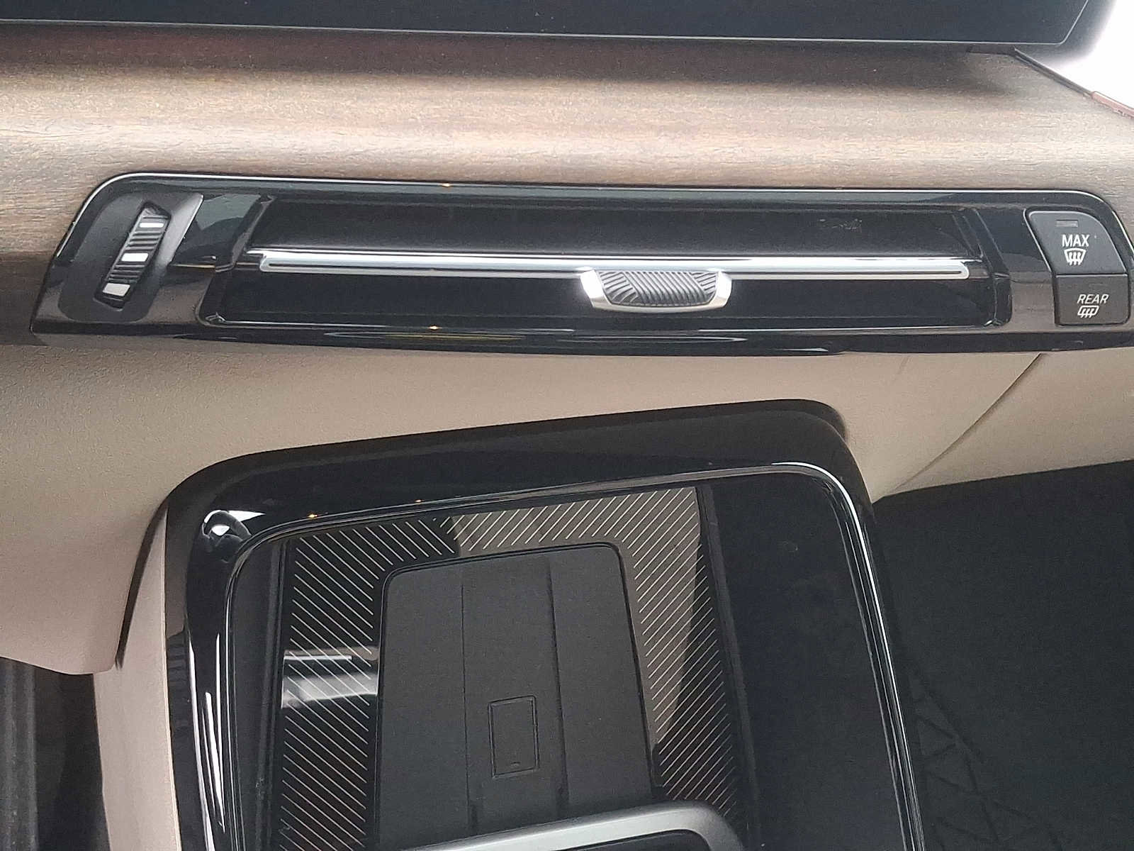 Certified 2023 BMW X1 xDrive28i w/ Convenience Package image 17