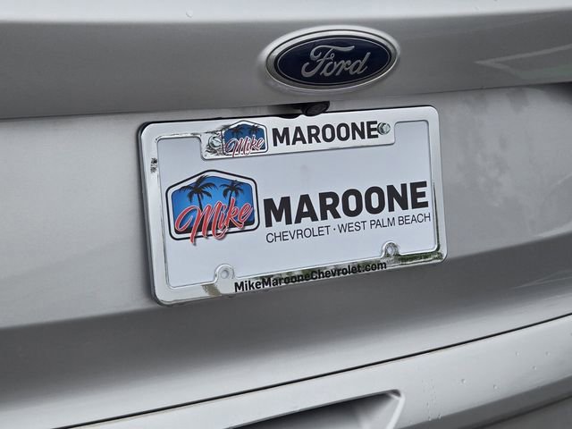 Used 2019 Ford Escape SE image 10