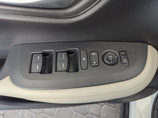 New 2026 Honda HR-V LX image 15