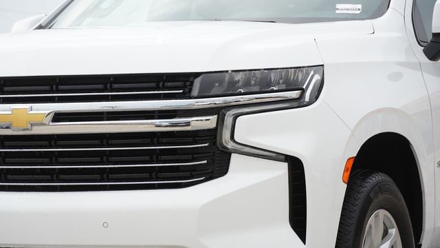 Used 2024 Chevrolet Suburban LT image 4