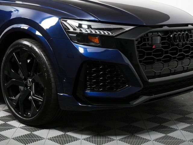 Used 2024 Audi RS Q8 w/ Black Optic Package AWD/4WD image 39