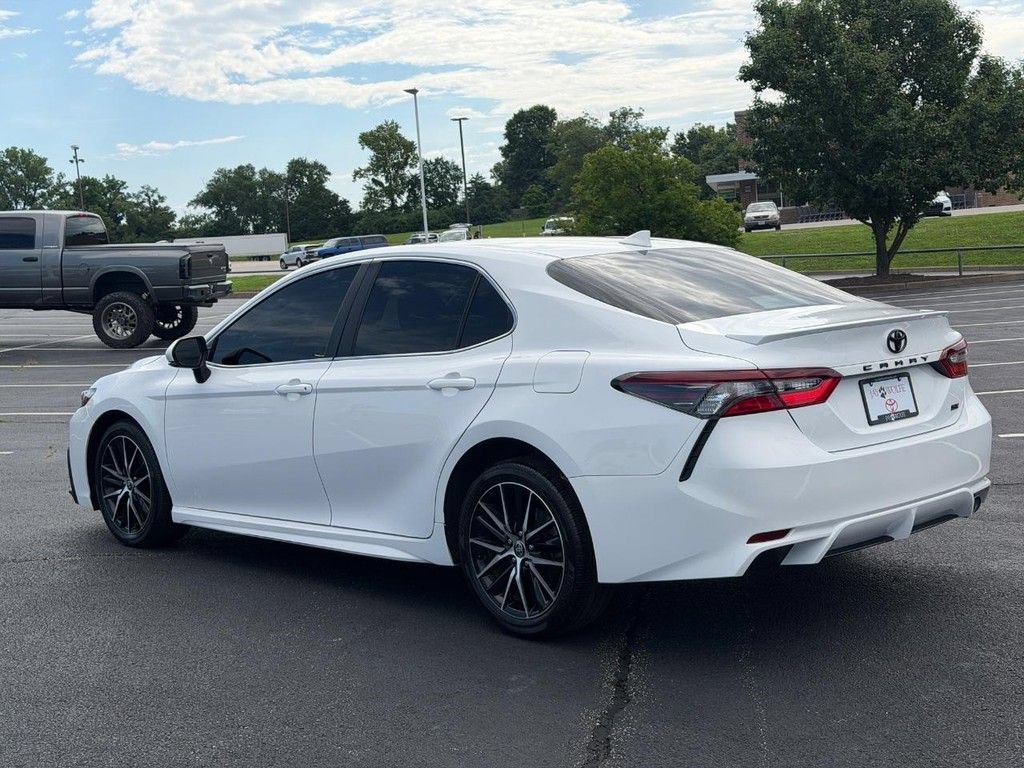 Certified 2024 Toyota Camry SE FWD image 8