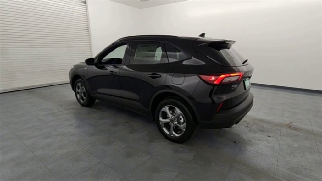 New 2026 Ford Escape ST-Line w/ Cold Weather Package image 6