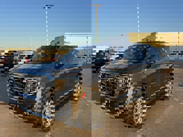 Used 2021 GMC Yukon SLT w/ SLT Luxury Plus Package image 1
