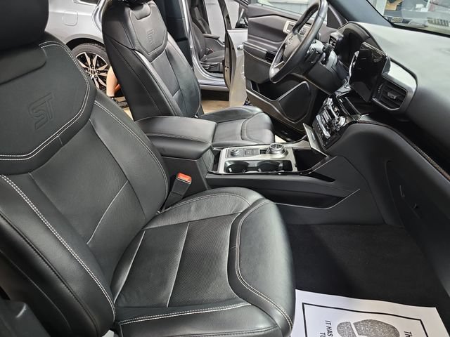 Used 2023 Ford Explorer ST w/ Equipment Group 401A AWD/4WD image 14