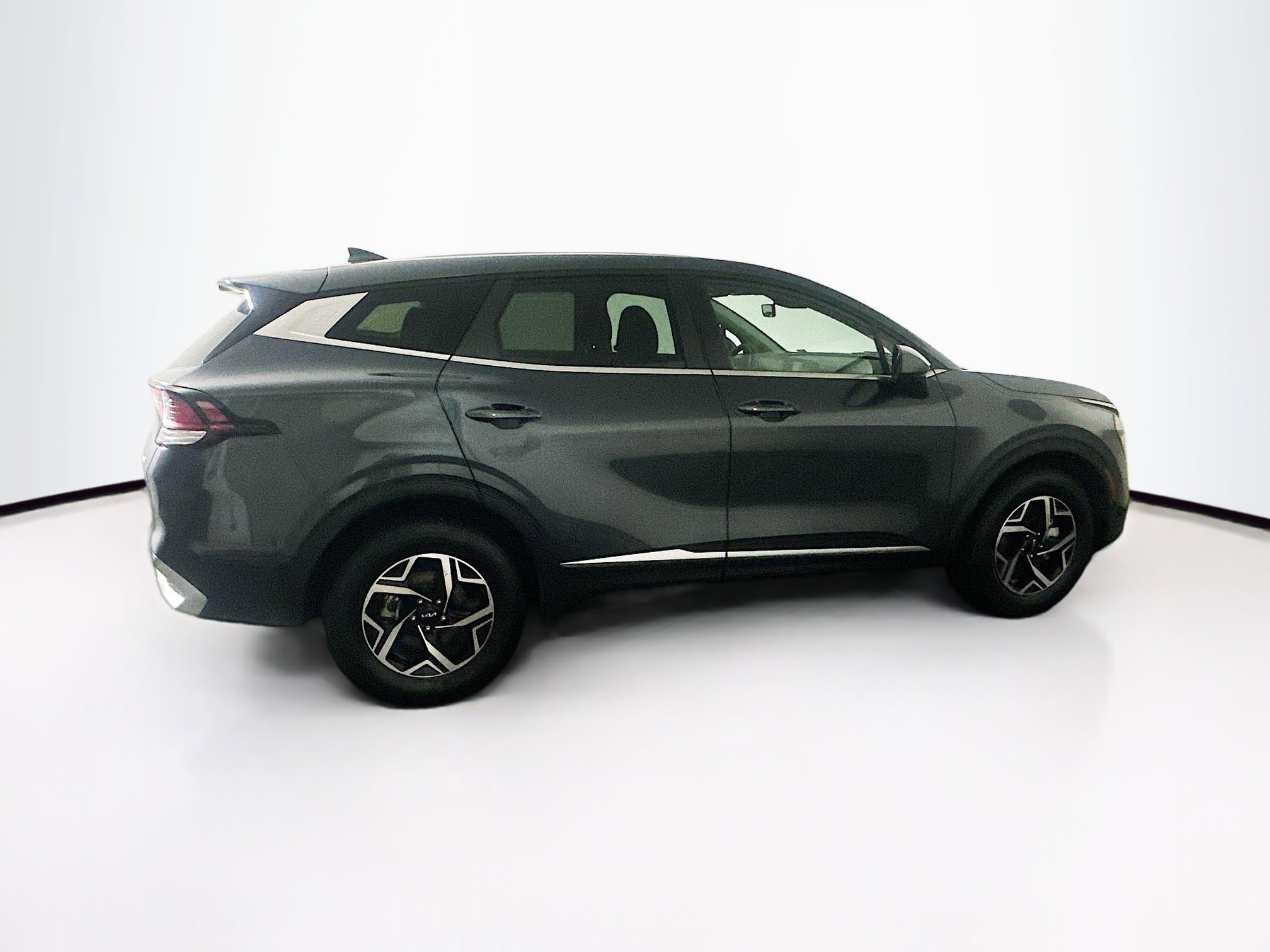 Used 2025 Kia Sportage LX image 32