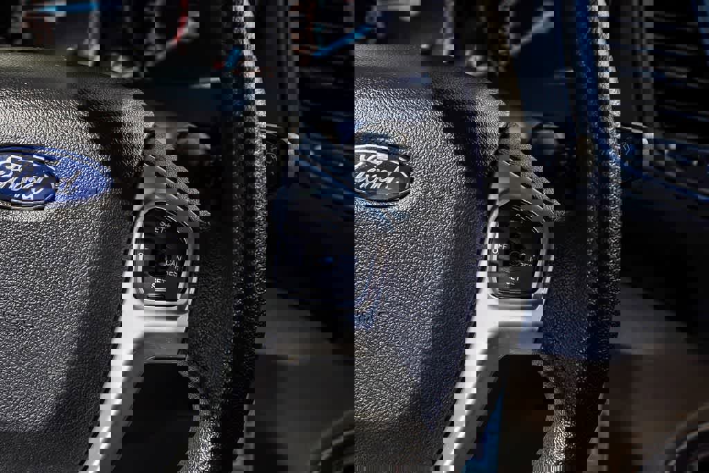 Used 2017 Ford Fiesta SE FWD image 17