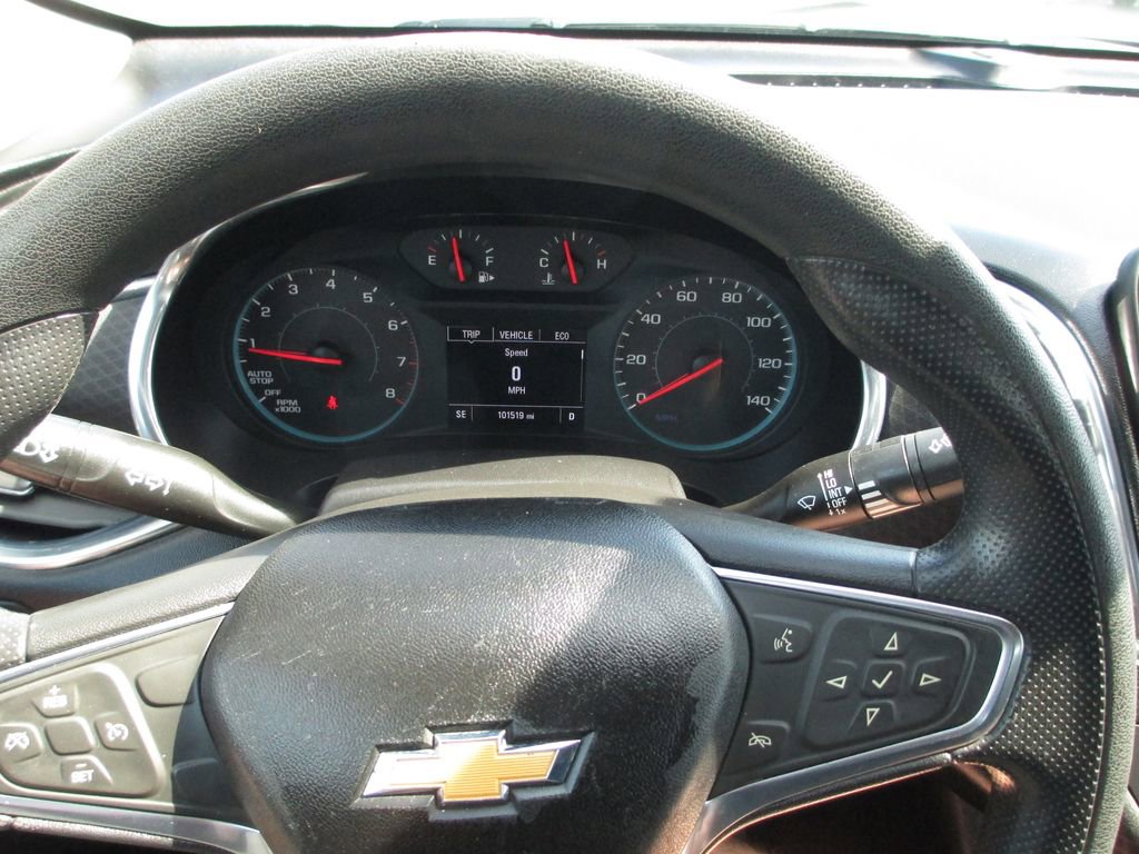 Used 2019 Chevrolet Malibu LT image 25