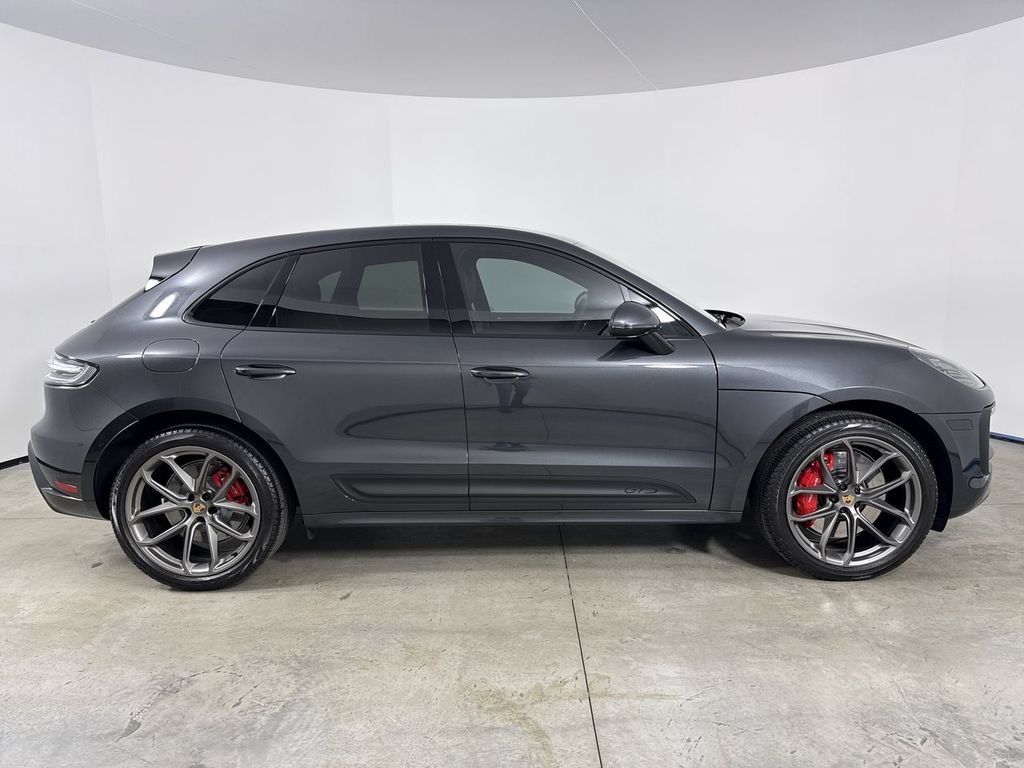 Certified 2025 Porsche Macan GTS AWD/4WD image 8