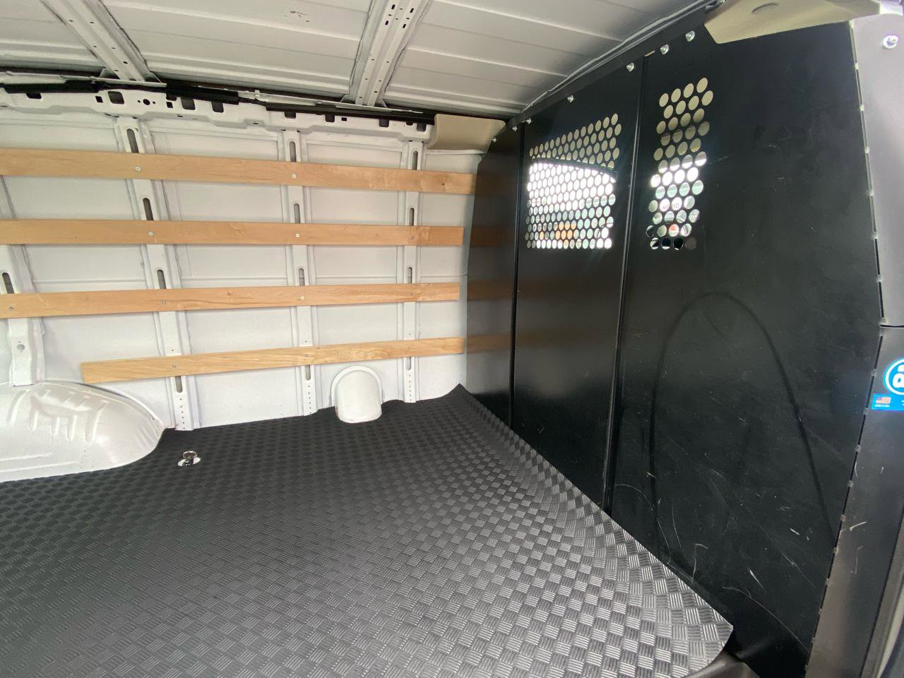 Used 2024 Chevrolet Express 2500 w/ Driver Convenience Package image 6