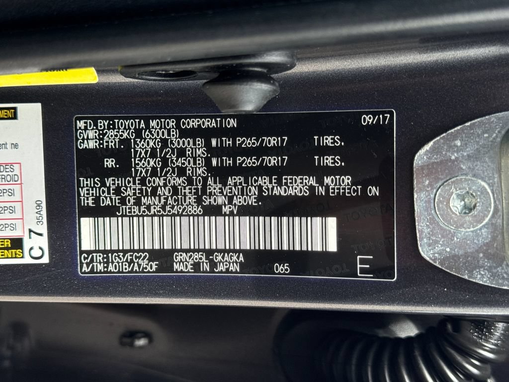 Used 2018 Toyota 4Runner TRD Off-Road AWD/4WD image 29
