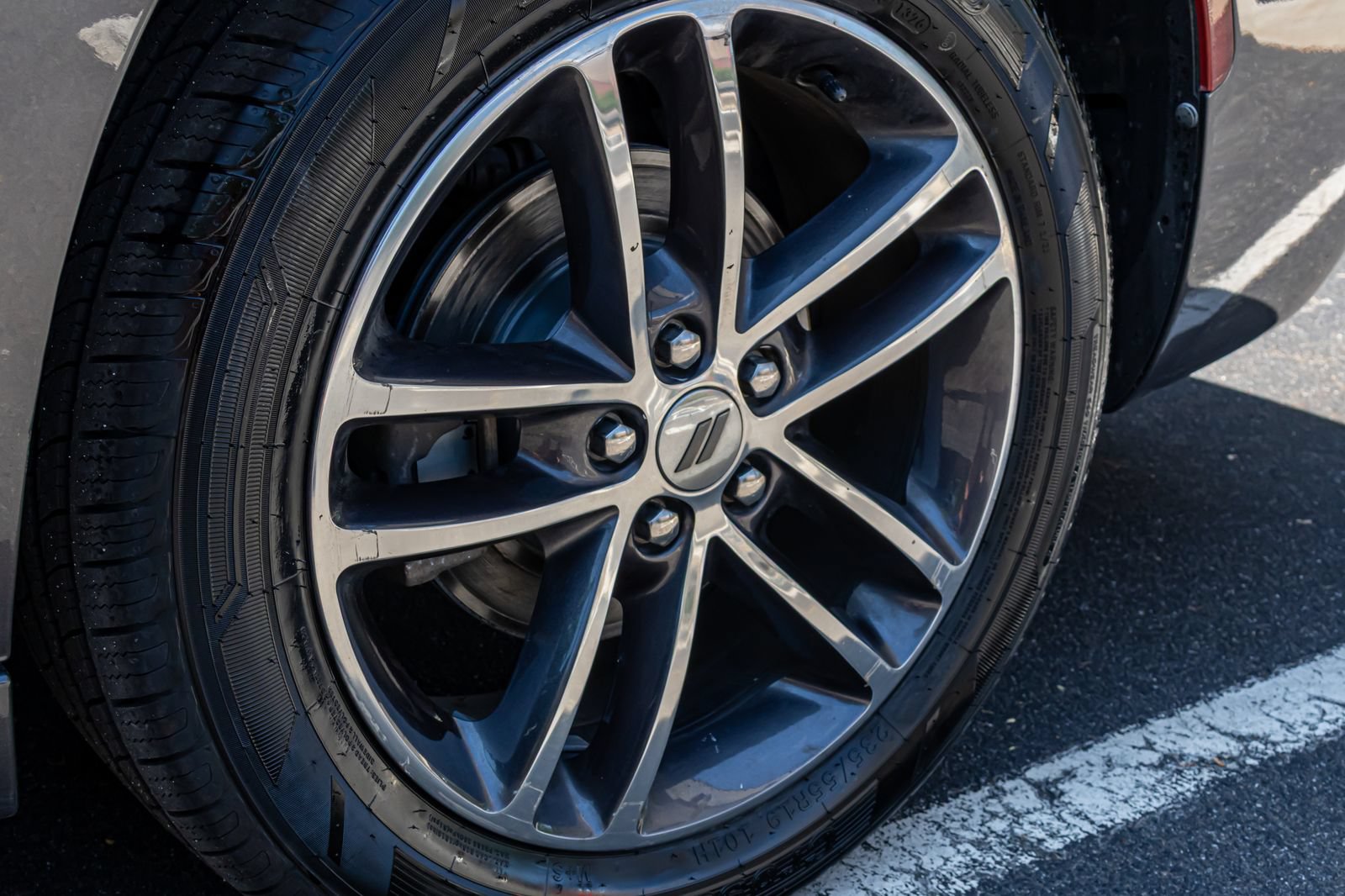 Used 2019 Dodge Charger SXT AWD/4WD image 6
