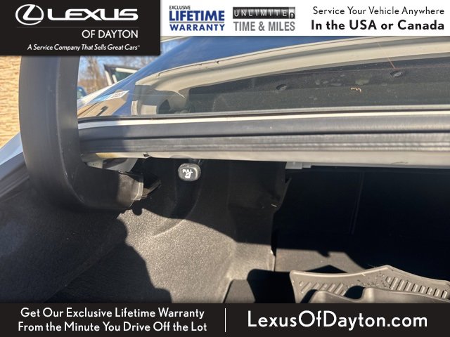 Used 2022 Toyota Camry SE image 33