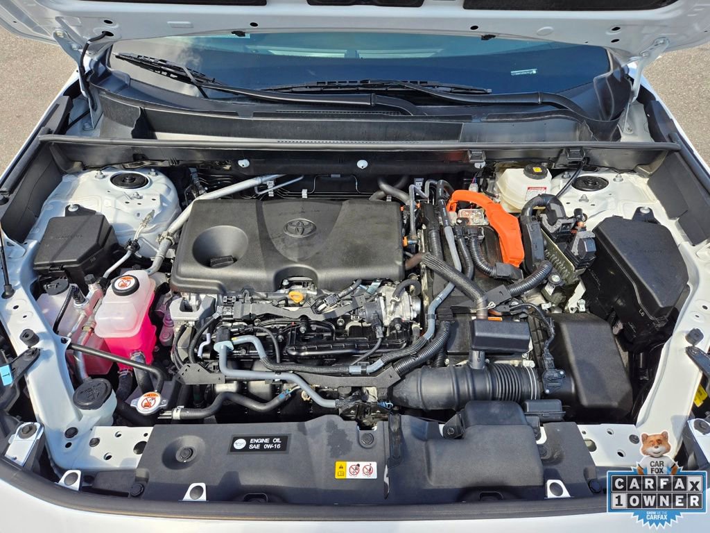 Used 2025 Toyota RAV4 XLE image 15