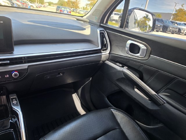 Certified 2024 Kia Sorento SX AWD/4WD image 10
