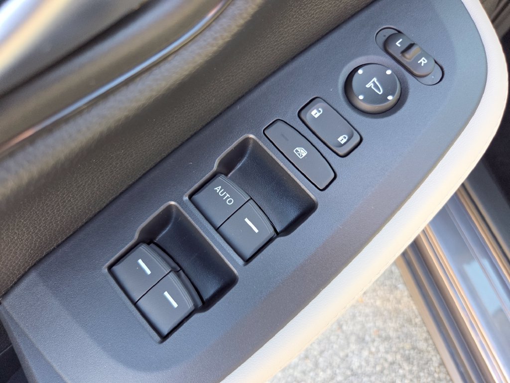 New 2027 Honda HR-V LX image 28