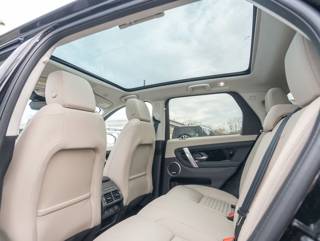 Certified 2025 Land Rover Discovery Sport S AWD/4WD image 35