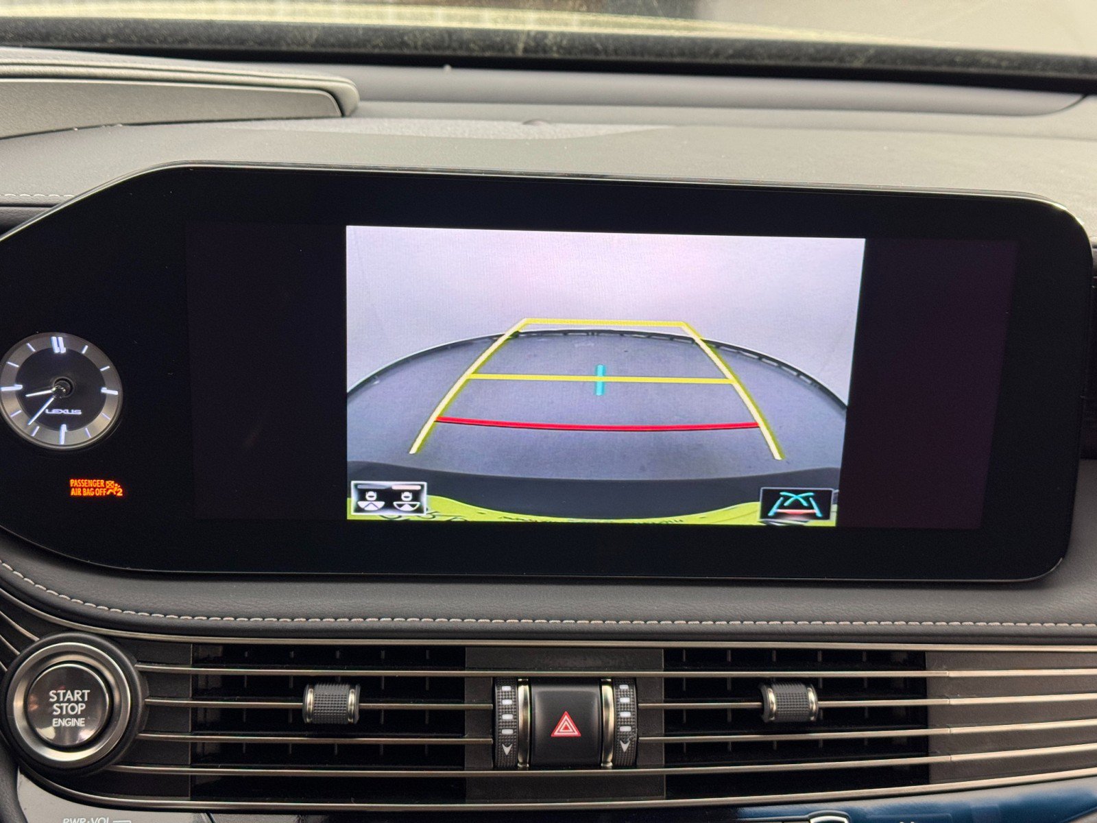Used 2021 Lexus LS 500 w/ Cold Weather Package (CK) RWD image 31