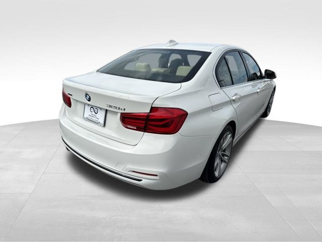 Used 2018 BMW 328d xDrive Sedan w/ Premium Package AWD/4WD image 8