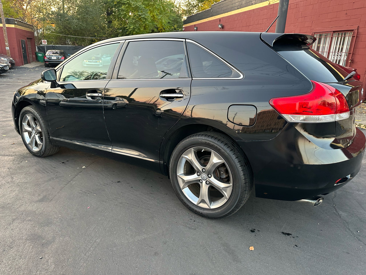 Used 2010 Toyota Venza image 6