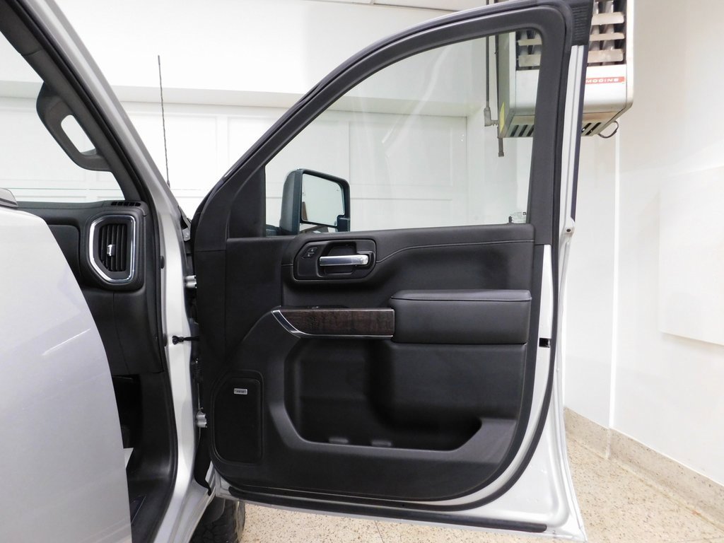 Used 2022 GMC Sierra 3500 Denali w/ Technology Package image 89