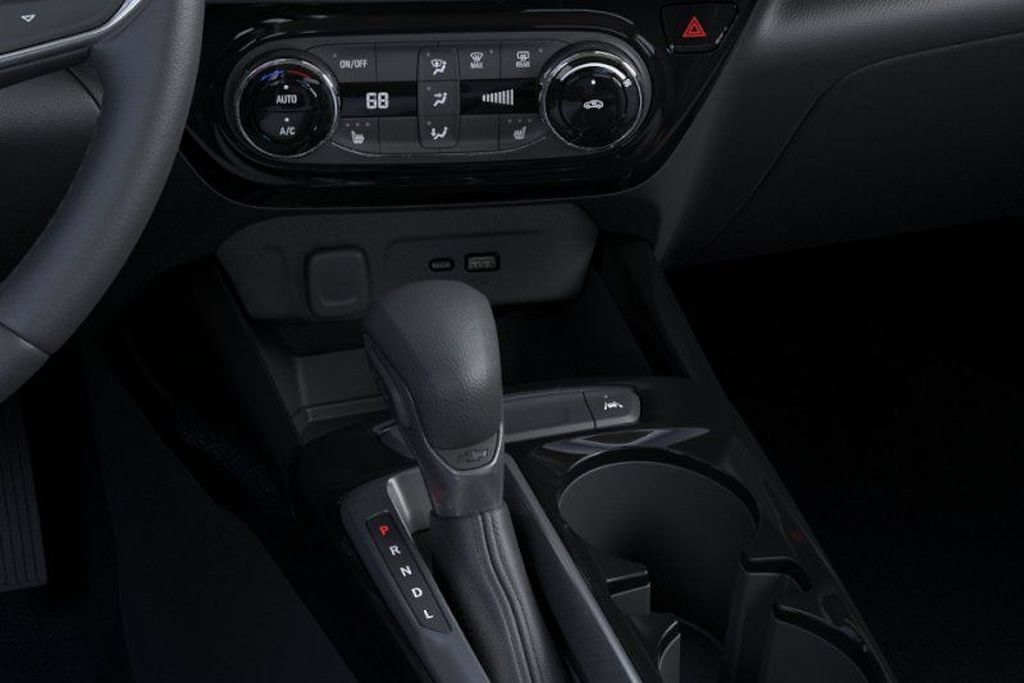 New 2026 Chevrolet Trax LT w/ LT Convenience Package FWD image 27