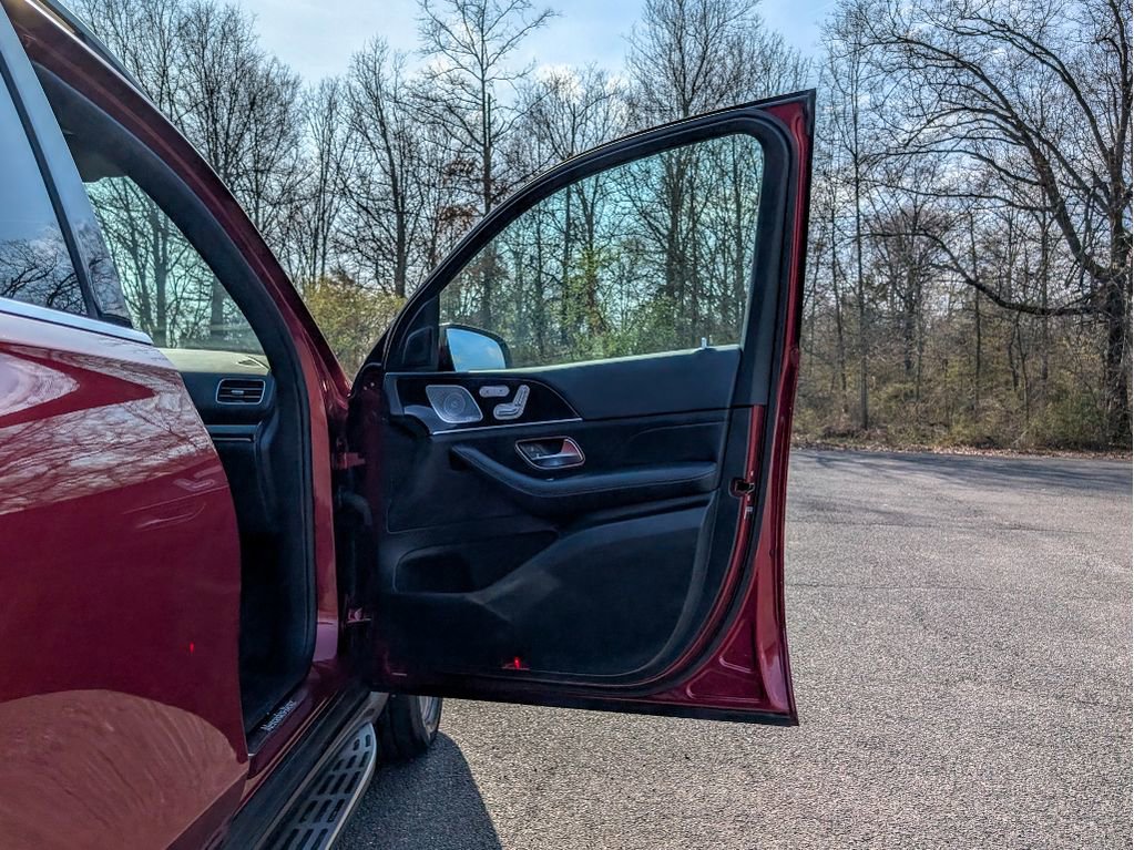 Used 2020 Mercedes-Benz GLE 350 4MATIC w/ 3rd Row Seat Package image 13