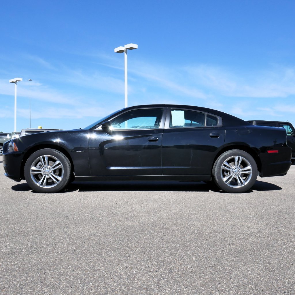 Used 2014 Dodge Charger R/T AWD/4WD image 3