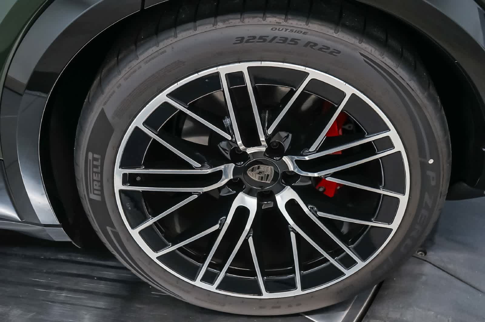 New 2026 Porsche Cayenne Turbo Electric AWD/4WD image 13