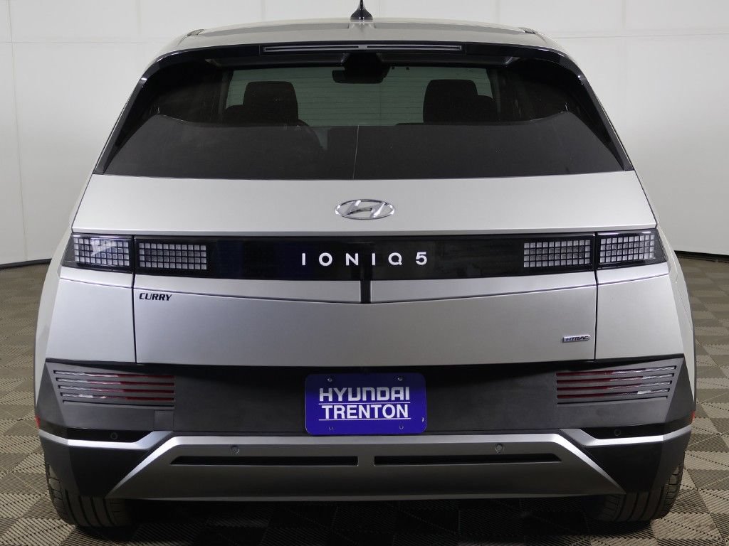 Used 2024 Hyundai Ioniq 5 SEL AWD/4WD image 12