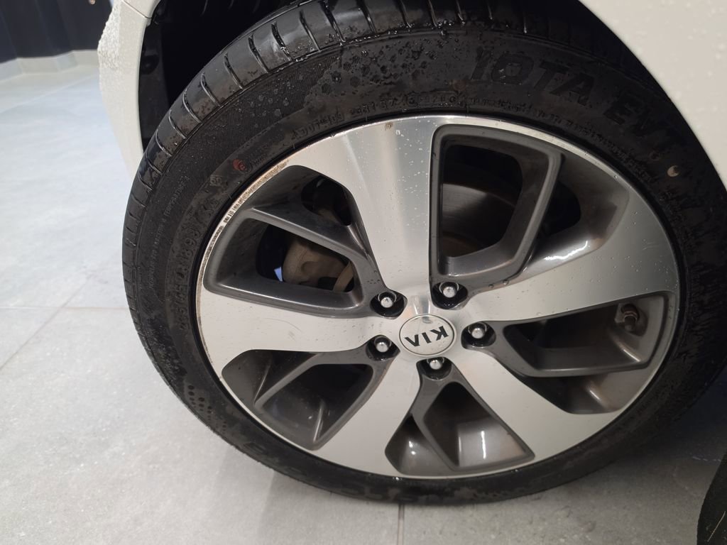 Used 2020 Kia Optima S FWD image 33