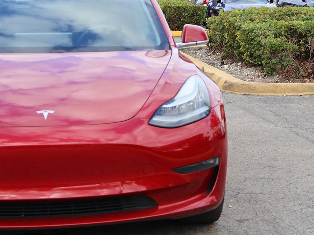 Used 2018 Tesla Model 3 Long Range RWD image 15